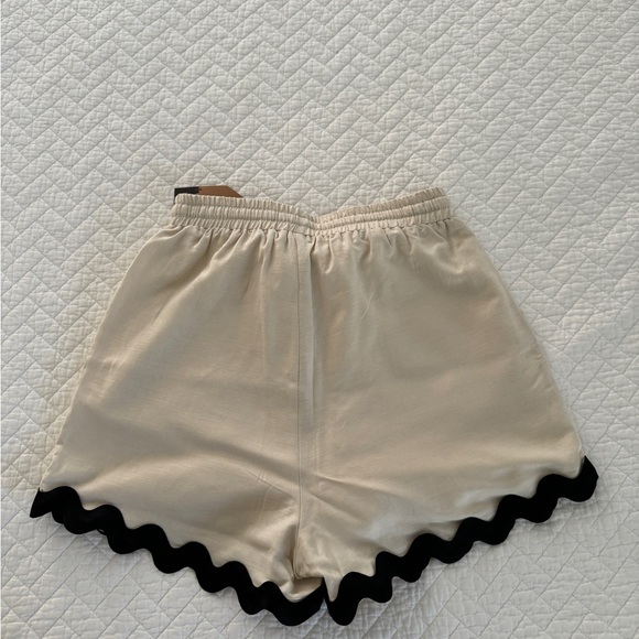 Boutique Main Strip Ric Rac Trip Short Set Small NWT - Picture 8 of 10